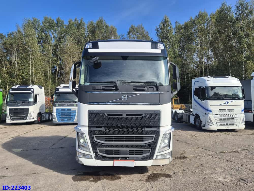 VOLVO FH13 460HP 6x4 Diesel+LNG Hydraulics - Tegljač: slika 2 VOLVO FH13 460HP 6x4 Diesel+LNG Hydraulics - Tegljač: slika 2