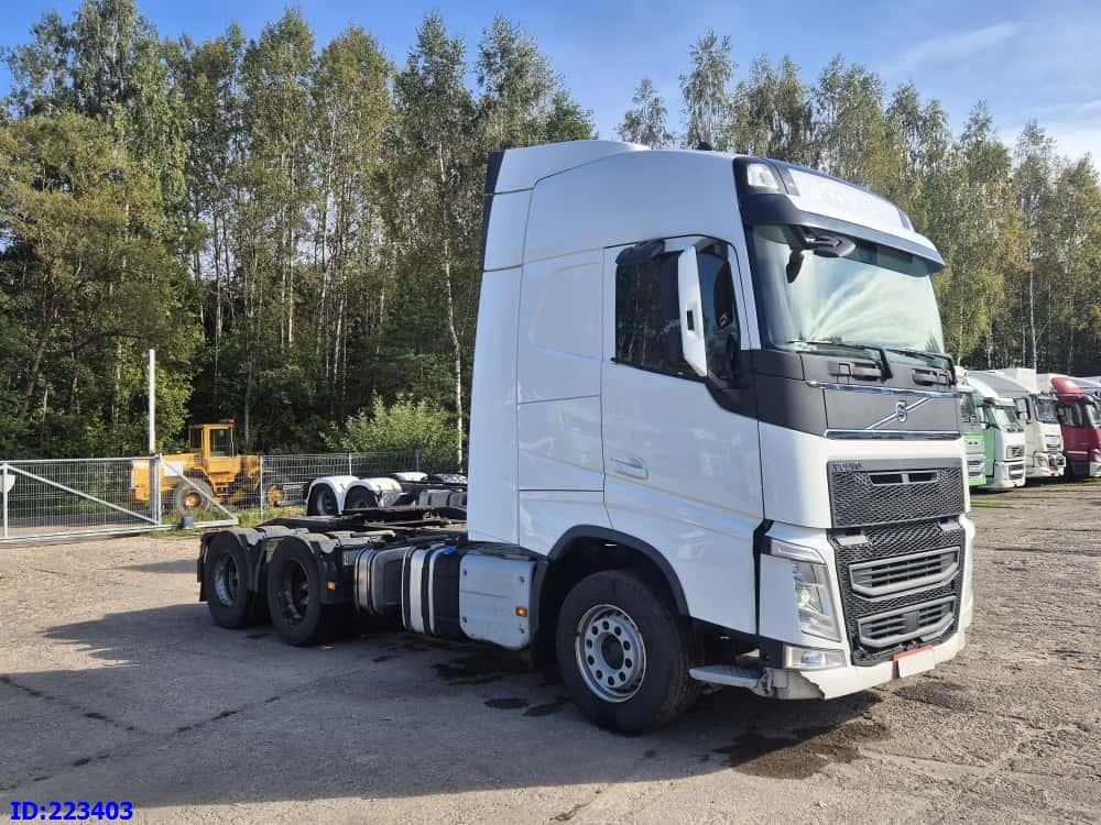VOLVO FH13 460HP 6x4 Diesel+LNG Hydraulics - Tegljač: slika 4 VOLVO FH13 460HP 6x4 Diesel+LNG Hydraulics - Tegljač: slika 4