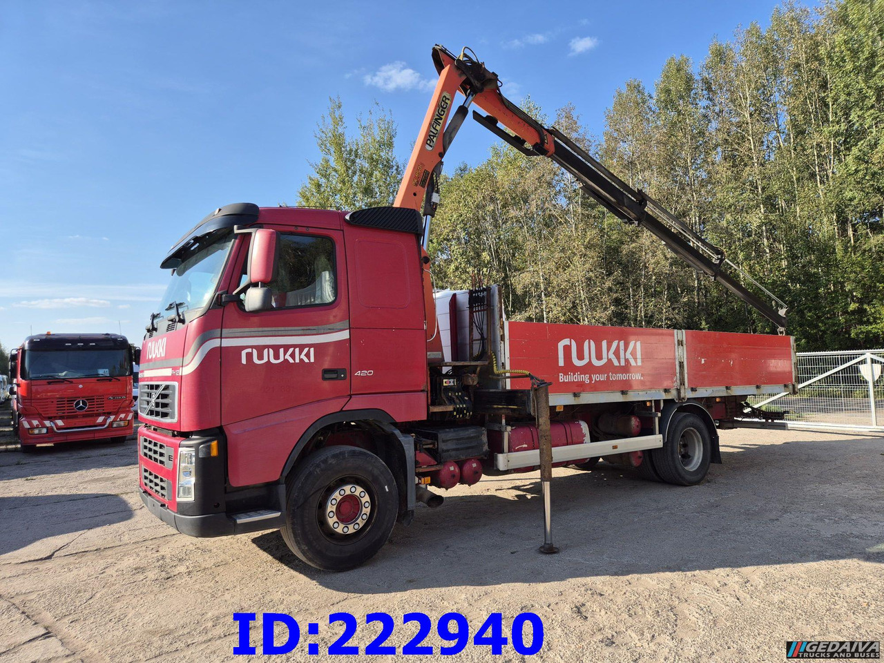 VOLVO FH12 420HP + Crane Palfinger PK9501 - Kamion sa tovarnim sandukom: slika 1 VOLVO FH12 420HP + Crane Palfinger PK9501 - Kamion sa tovarnim sandukom: slika 1