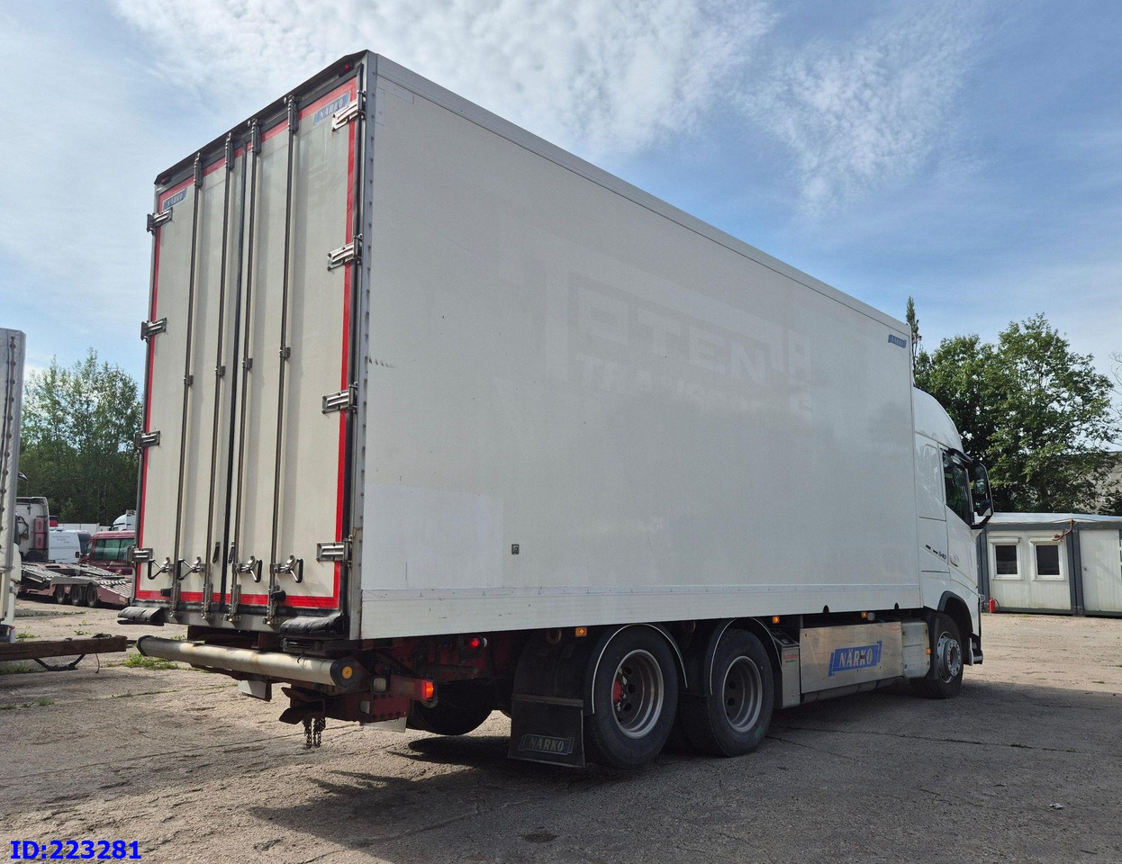 VOLVO FH13 540HP 6x2 (10 tyre) Euro6 - Izotermički kamion: slika 5 VOLVO FH13 540HP 6x2 (10 tyre) Euro6 - Izotermički kamion: slika 5