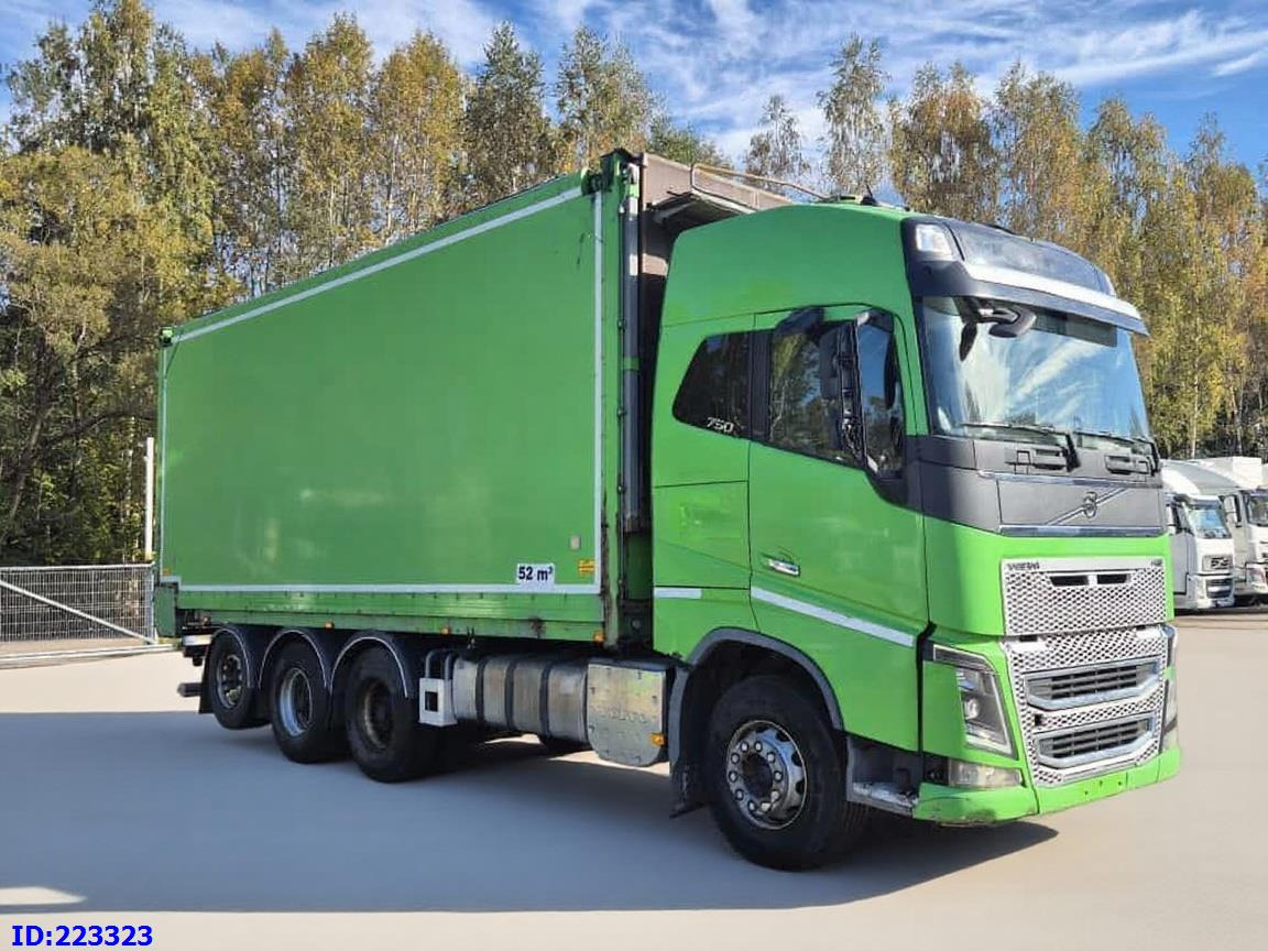 VOLVO FH16 750HP - 8x4 -Big Axles - Kamion sa zatvorenim sandukom: slika 4 VOLVO FH16 750HP - 8x4 -Big Axles - Kamion sa zatvorenim sandukom: slika 4