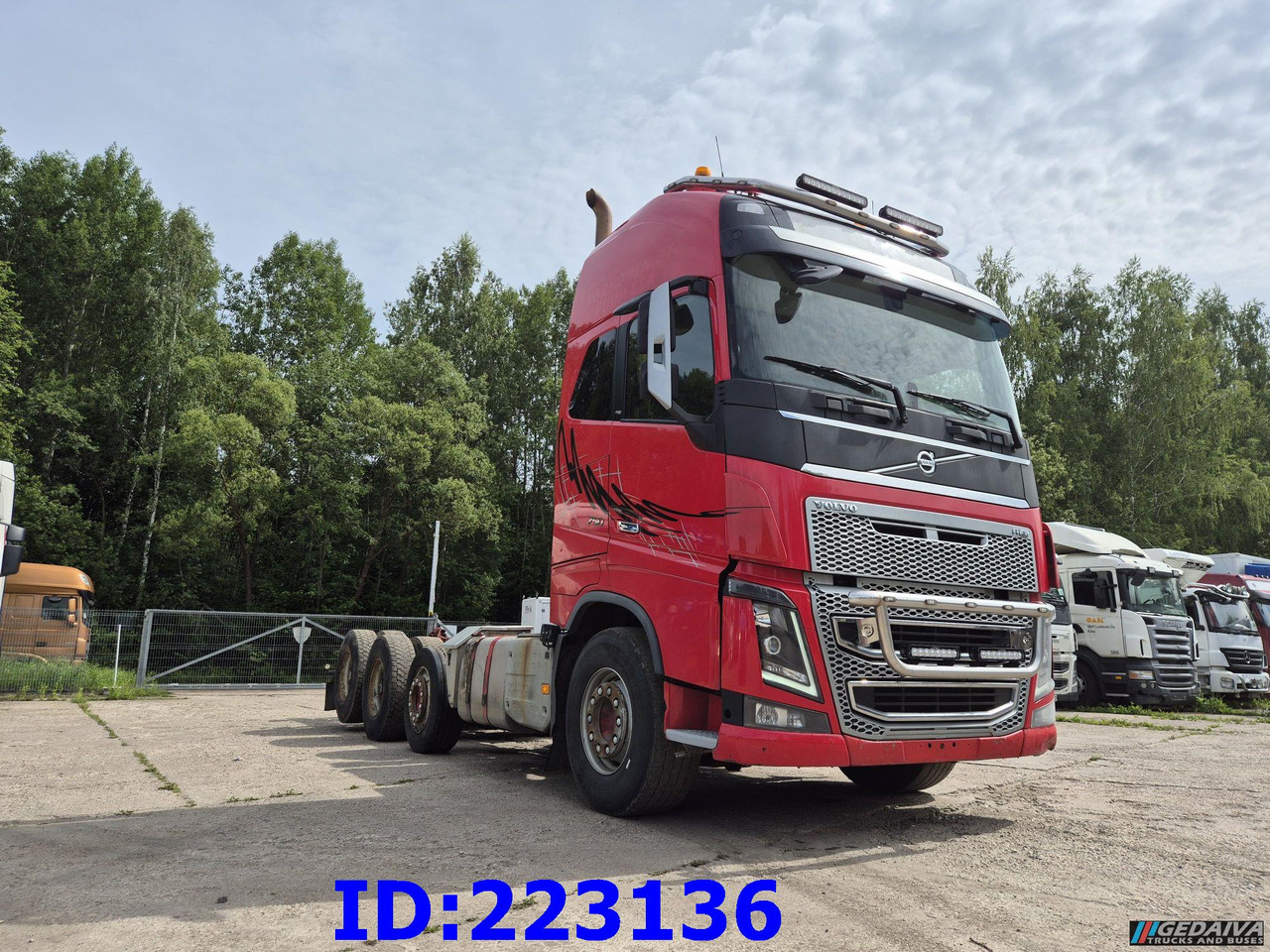 VOLVO FH16 750HP - 8x4 -Big Axles - Šticar: slika 3 VOLVO FH16 750HP - 8x4 -Big Axles - Šticar: slika 3