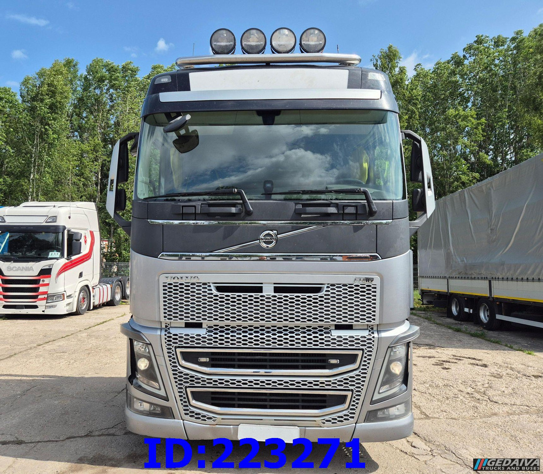 VOLVO FH16 750HP 8x4 (Steering axle / 2 axles lifting) - Šticar: slika 2 VOLVO FH16 750HP 8x4 (Steering axle / 2 axles lifting) - Šticar: slika 2