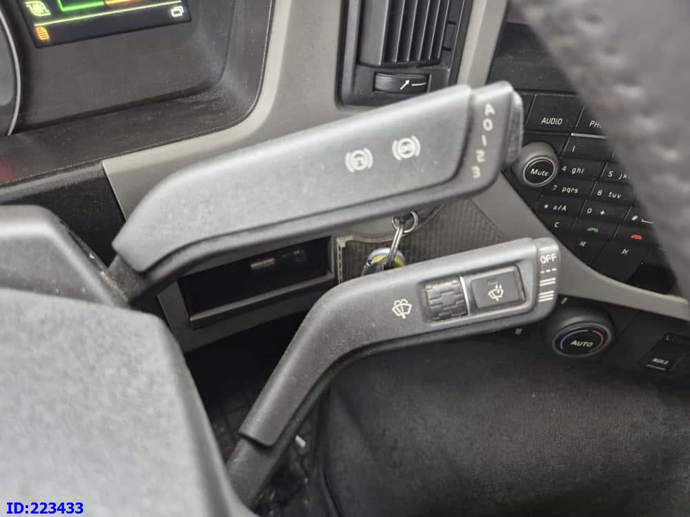 Hladnjača VOLVO FM13 500HP Thermoking Steering Axle: slika 19 Hladnjača VOLVO FM13 500HP Thermoking Steering Axle: slika 19