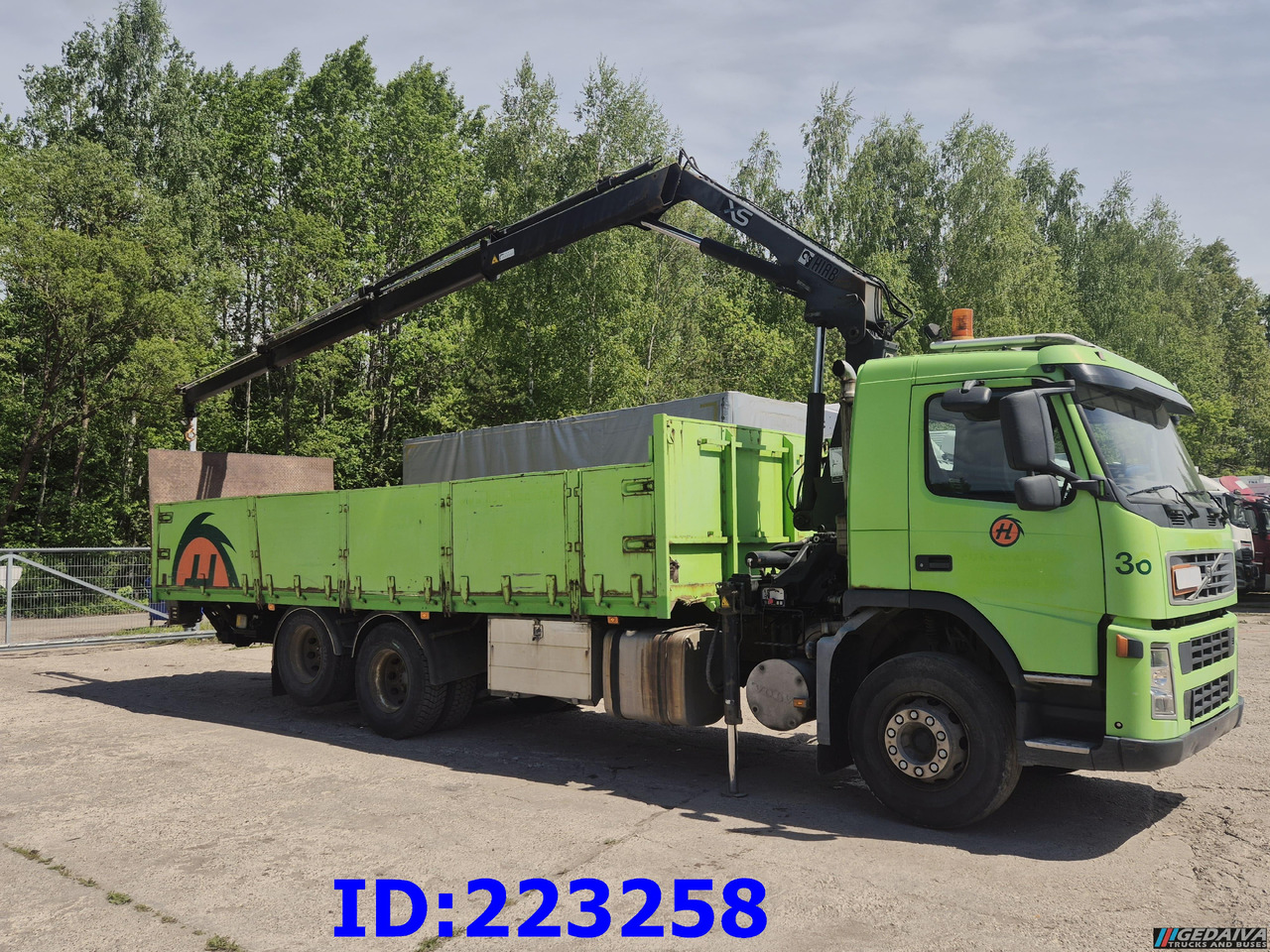 VOLVO FM9 300HP 6x2 + HIAB 144B -3 CL - Kamion sa tovarnim sandukom: slika 4 VOLVO FM9 300HP 6x2 + HIAB 144B -3 CL - Kamion sa tovarnim sandukom: slika 4