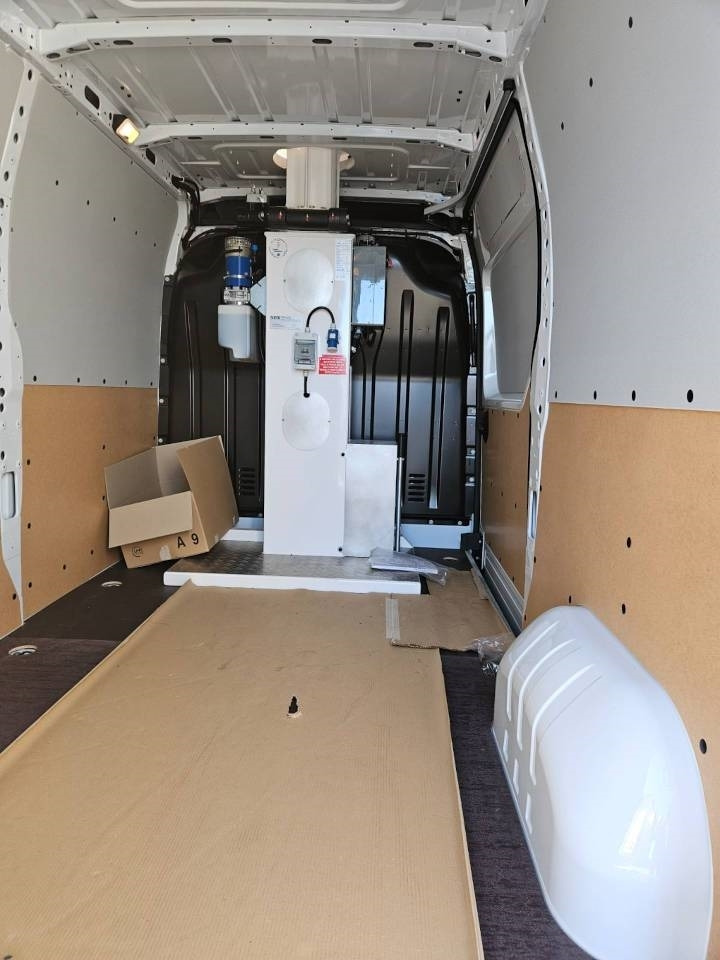 CTE VAN FT 121 - Vazdušna platforma montirana na kamion: slika 4 CTE VAN FT 121 - Vazdušna platforma montirana na kamion: slika 4