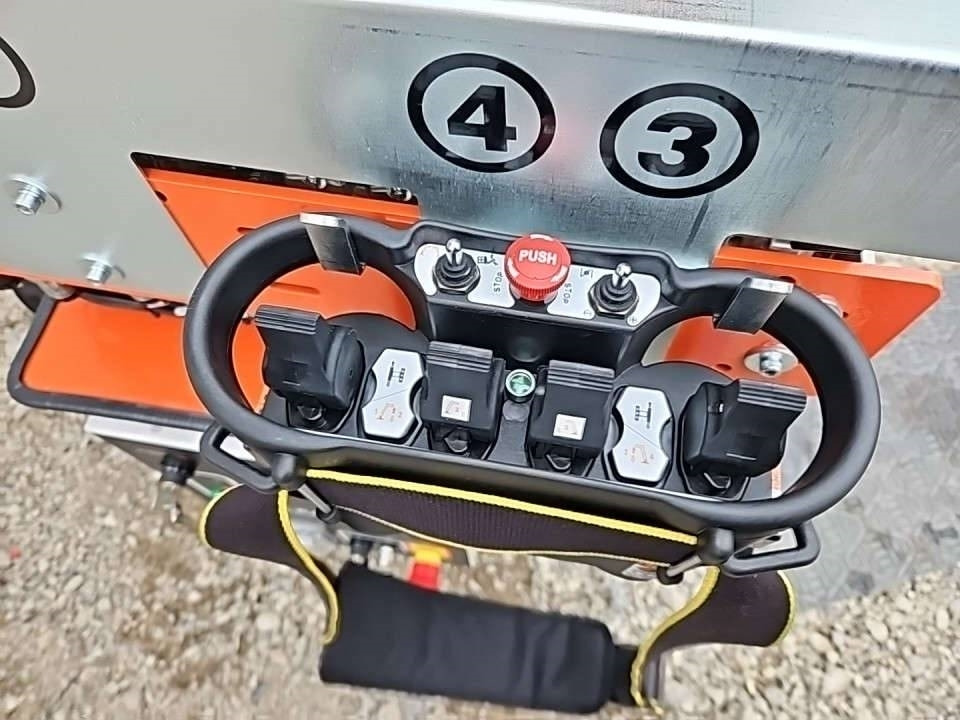 EasyLift R180 - Zglobna platforma, Pauk platforma: slika 3 EasyLift R180 - Zglobna platforma, Pauk platforma: slika 3