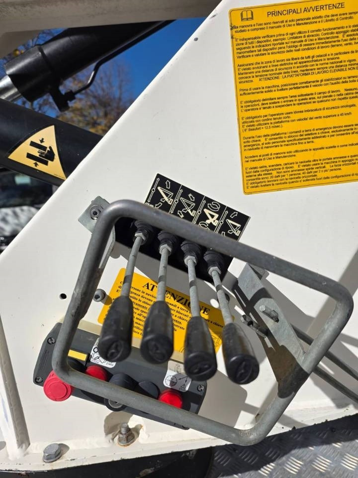 GSR E219PX E4 - Vazdušna platforma montirana na kamion: slika 4 GSR E219PX E4 - Vazdušna platforma montirana na kamion: slika 4