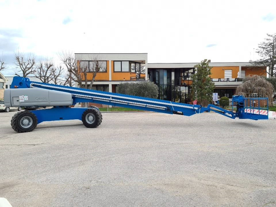 Genie S125 4WD - Teleskopska platforma: slika 2 Genie S125 4WD - Teleskopska platforma: slika 2