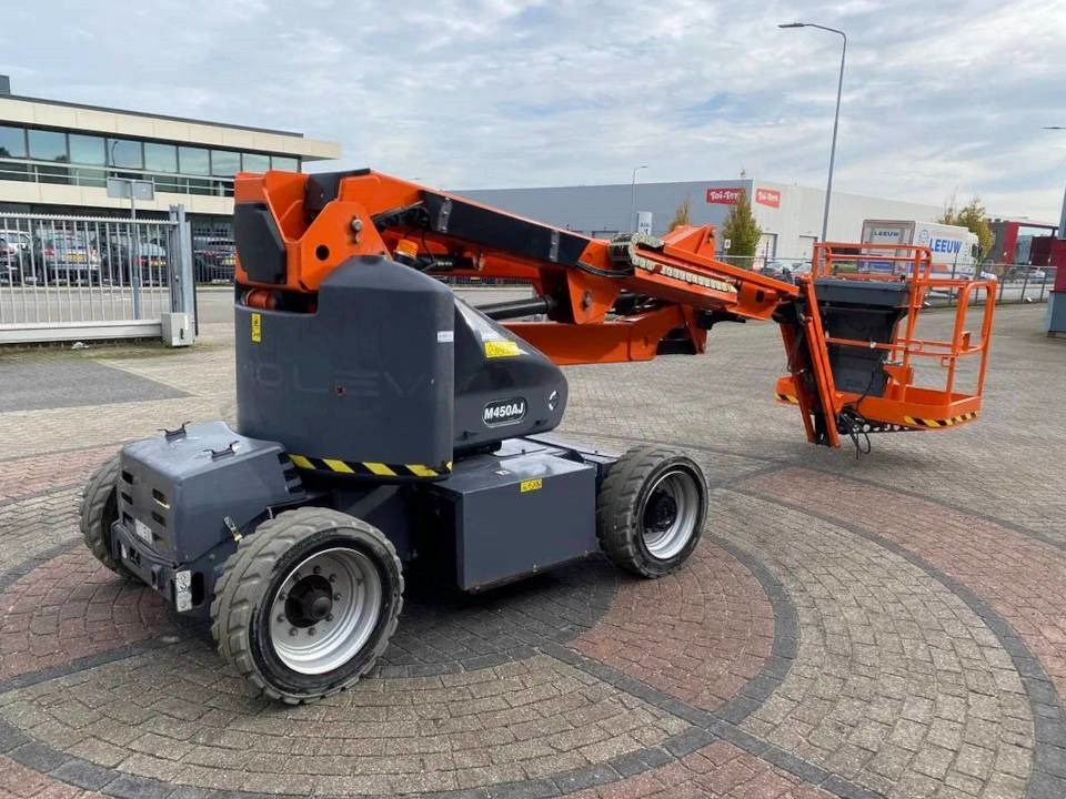 JLG M 450 AJ - Zglobna platforma: slika 2 JLG M 450 AJ - Zglobna platforma: slika 2