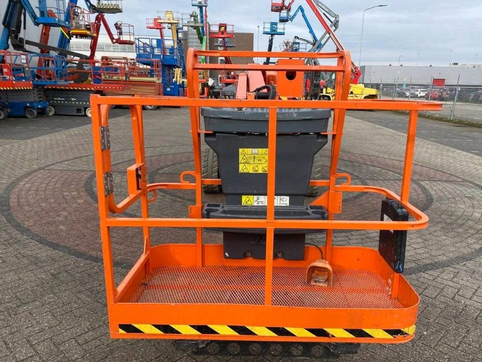 JLG M 450 AJ - Zglobna platforma: slika 3 JLG M 450 AJ - Zglobna platforma: slika 3