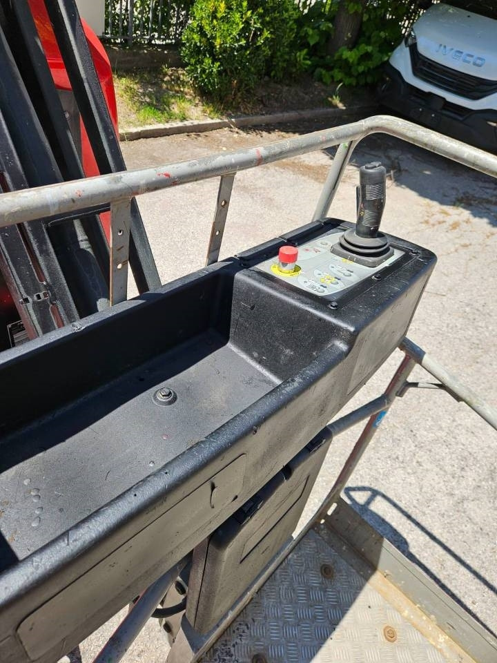 Manitou 100 VJR Evolution - Zglobna platforma: slika 4 Manitou 100 VJR Evolution - Zglobna platforma: slika 4