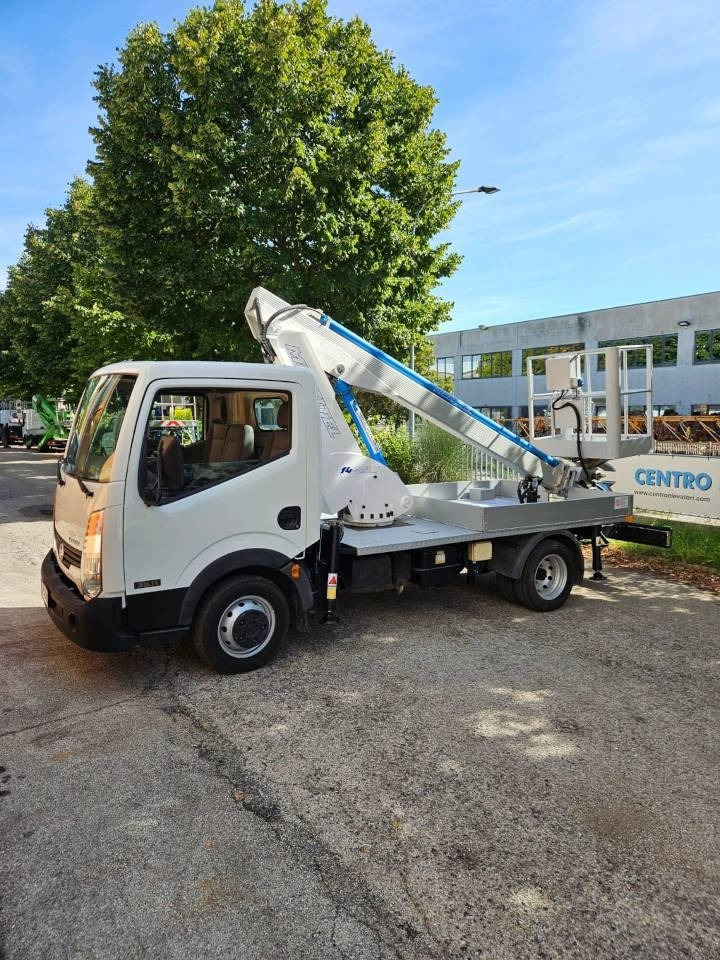 Multitel ALU 145 - Vazdušna platforma montirana na kamion: slika 2 Multitel ALU 145 - Vazdušna platforma montirana na kamion: slika 2