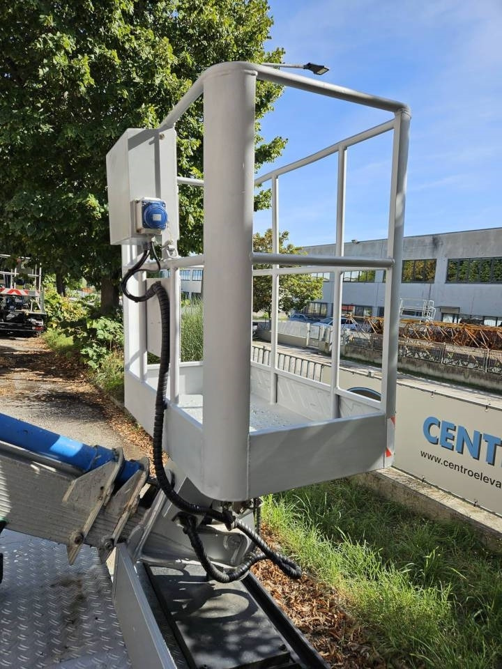 Multitel ALU 145 - Vazdušna platforma montirana na kamion: slika 4 Multitel ALU 145 - Vazdušna platforma montirana na kamion: slika 4