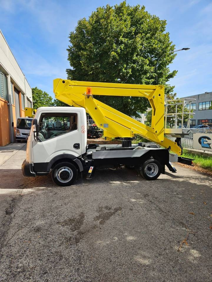 Palfinger P 200 A - Vazdušna platforma montirana na kamion: slika 1 Palfinger P 200 A - Vazdušna platforma montirana na kamion: slika 1