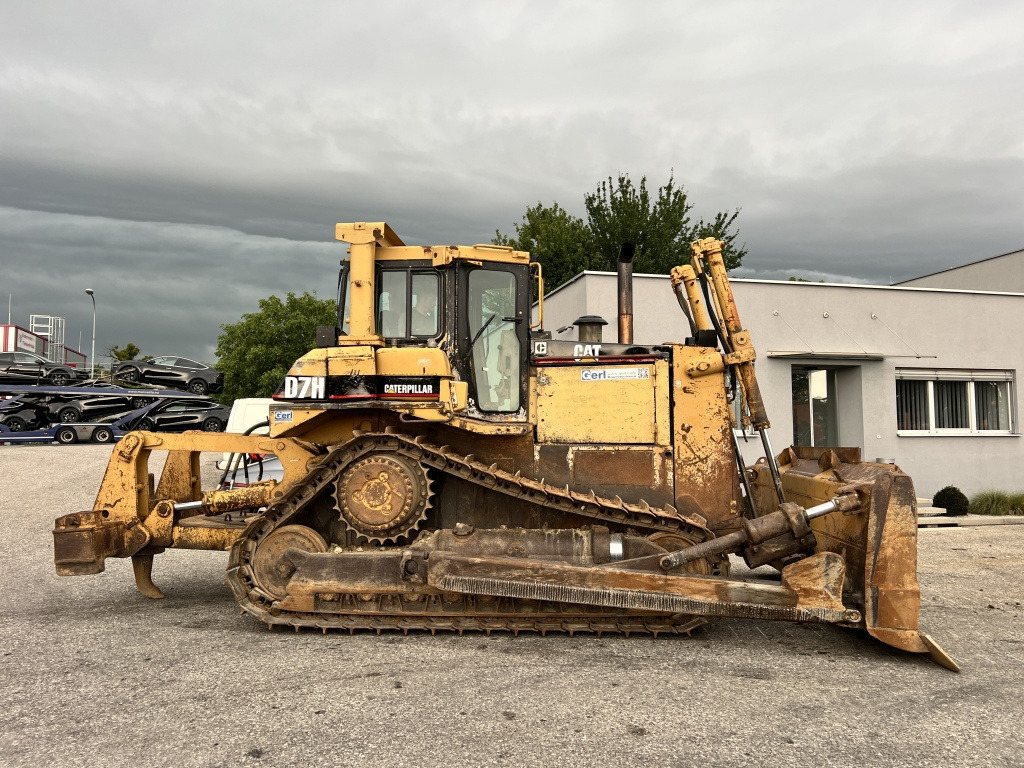 Caterpillar D 7 H (111611) - Buldožer: slika 4 Caterpillar D 7 H (111611) - Buldožer: slika 4