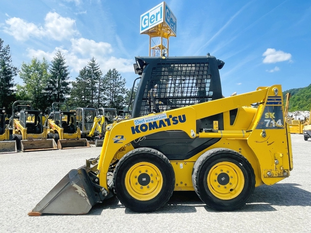 Komatsu SK714 (4012) - Mini utovarivač: slika 1 Komatsu SK714 (4012) - Mini utovarivač: slika 1