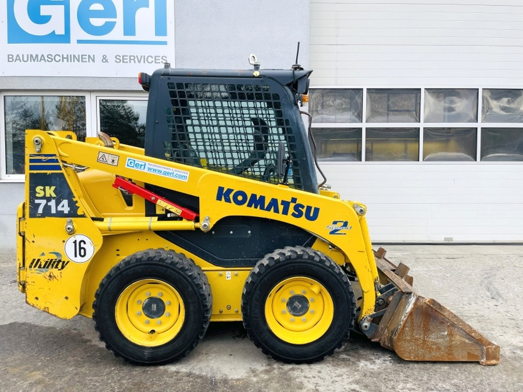 Komatsu SK714-5 (3947) - Mini utovarivač: slika 2 Komatsu SK714-5 (3947) - Mini utovarivač: slika 2