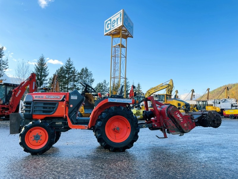 Kubota B1610D (3552) - Bager utovarivač: slika 1 Kubota B1610D (3552) - Bager utovarivač: slika 1