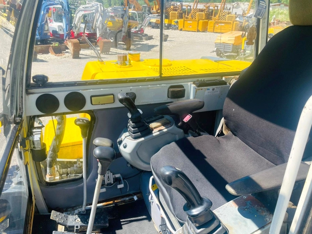 Neuson 8002 RDV (4015) - Mini bager: slika 5 Neuson 8002 RDV (4015) - Mini bager: slika 5