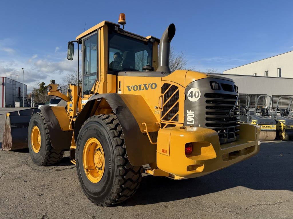 Volvo L 90 F (111773) - Utovarivač točkaš: slika 3 Volvo L 90 F (111773) - Utovarivač točkaš: slika 3