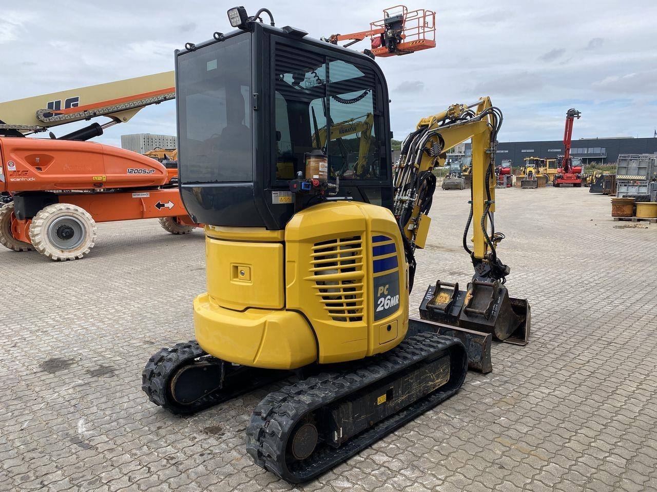 Komatsu PC26MR-5 - Mini bager: slika 4 Komatsu PC26MR-5 - Mini bager: slika 4