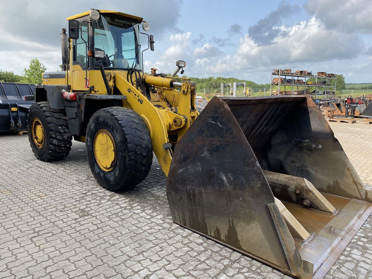 Komatsu WA270-3 - Utovarivač točkaš: slika 5 Komatsu WA270-3 - Utovarivač točkaš: slika 5