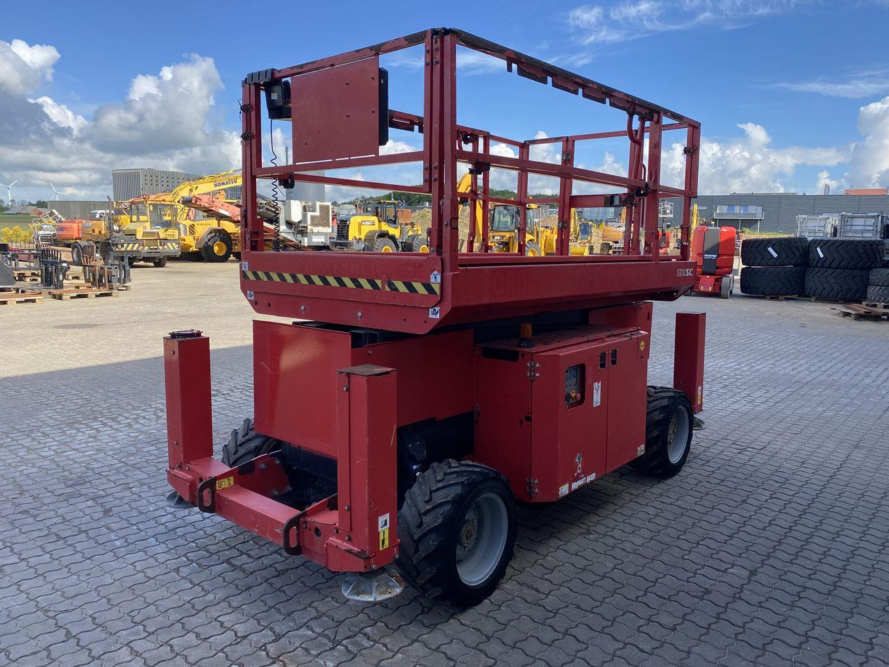 Manitou 120SC - Lift u obliku makaza: slika 4 Manitou 120SC - Lift u obliku makaza: slika 4