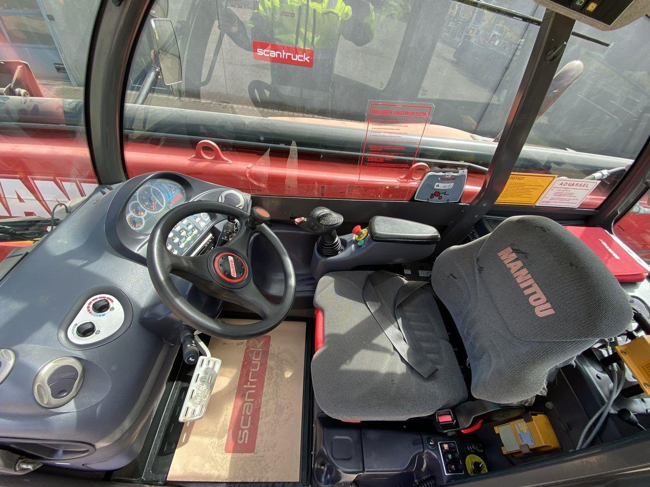 Manitou MT1440A ST3B - Teleskopski upravljač: slika 3 Manitou MT1440A ST3B - Teleskopski upravljač: slika 3
