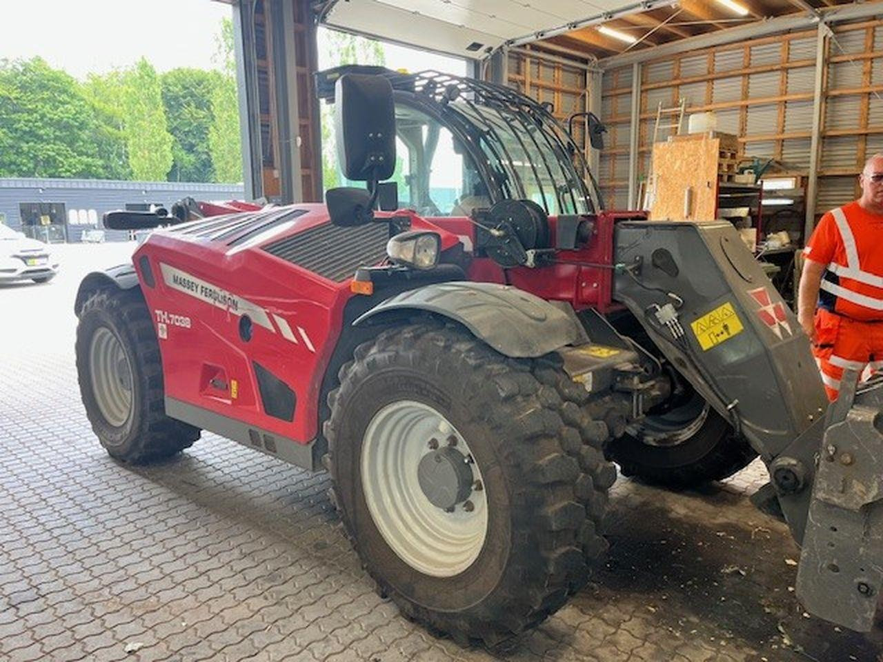Massey Fergusson TH7038X - Teleskopski upravljač: slika 1 Massey Fergusson TH7038X - Teleskopski upravljač: slika 1