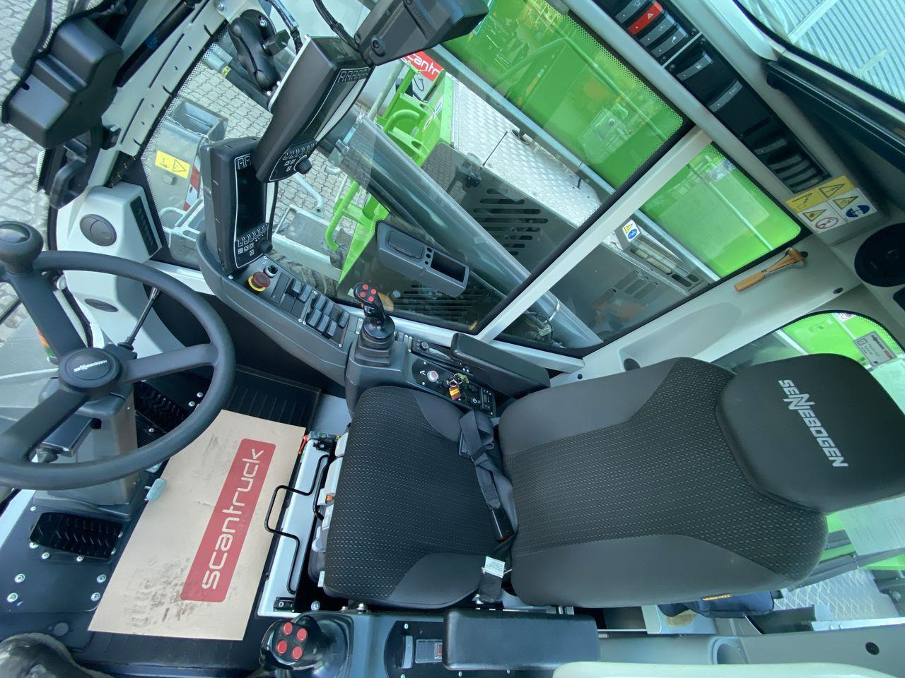 SENNEBOGEN 613E-M - Bager za obradu otpada/ Industrije: slika 3 SENNEBOGEN 613E-M - Bager za obradu otpada/ Industrije: slika 3