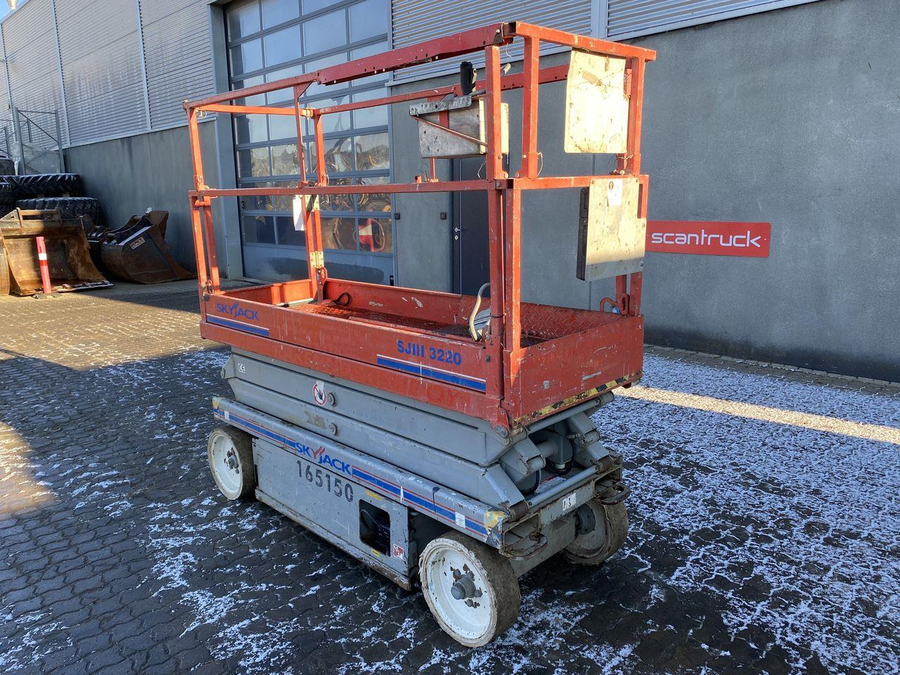 Skyjack SJ3220 - Lift u obliku makaza: slika 2 Skyjack SJ3220 - Lift u obliku makaza: slika 2