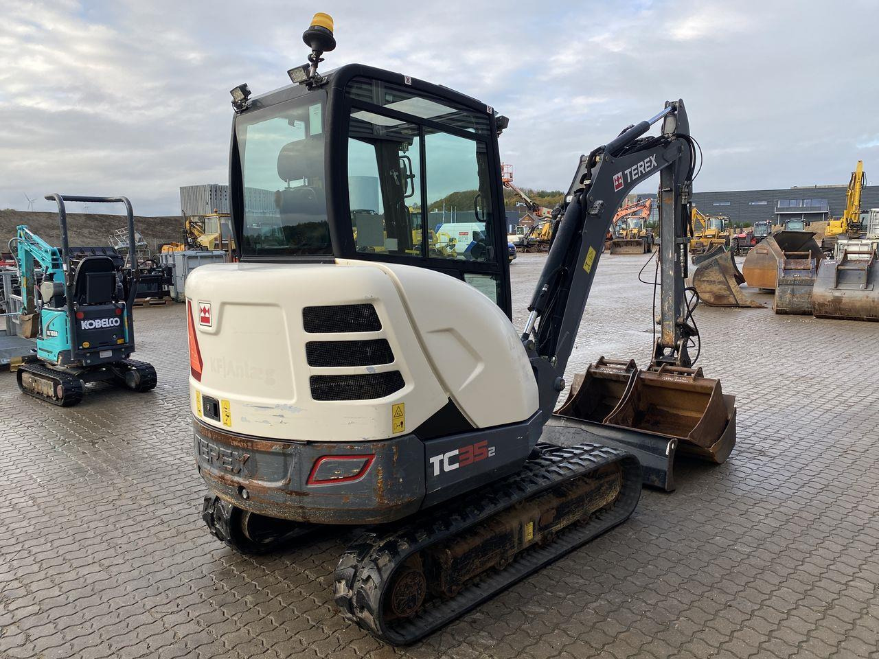 Terex TC35-2 - Mini bager: slika 4 Terex TC35-2 - Mini bager: slika 4