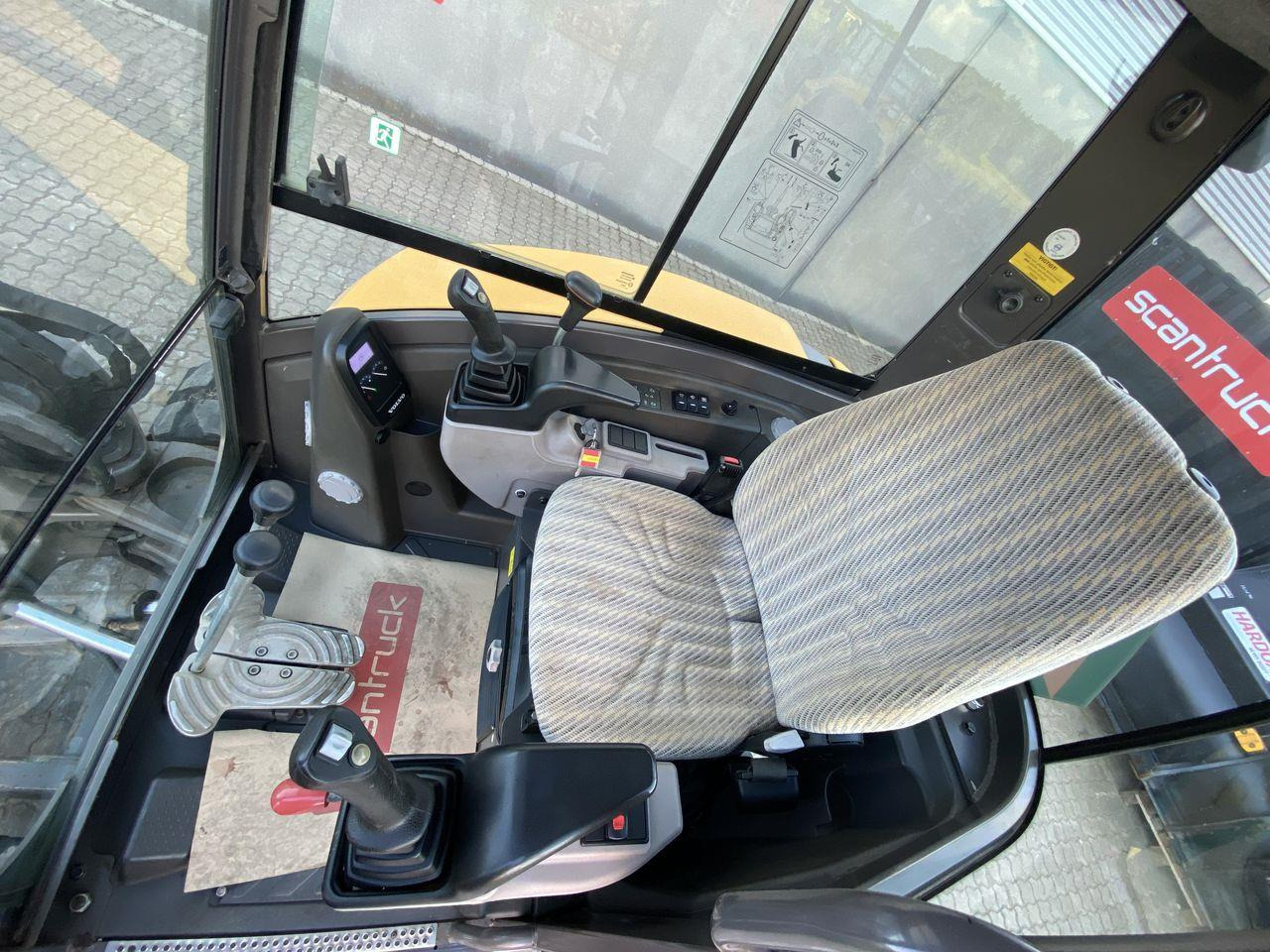 Volvo ECR50 - Mini bager: slika 3 Volvo ECR50 - Mini bager: slika 3