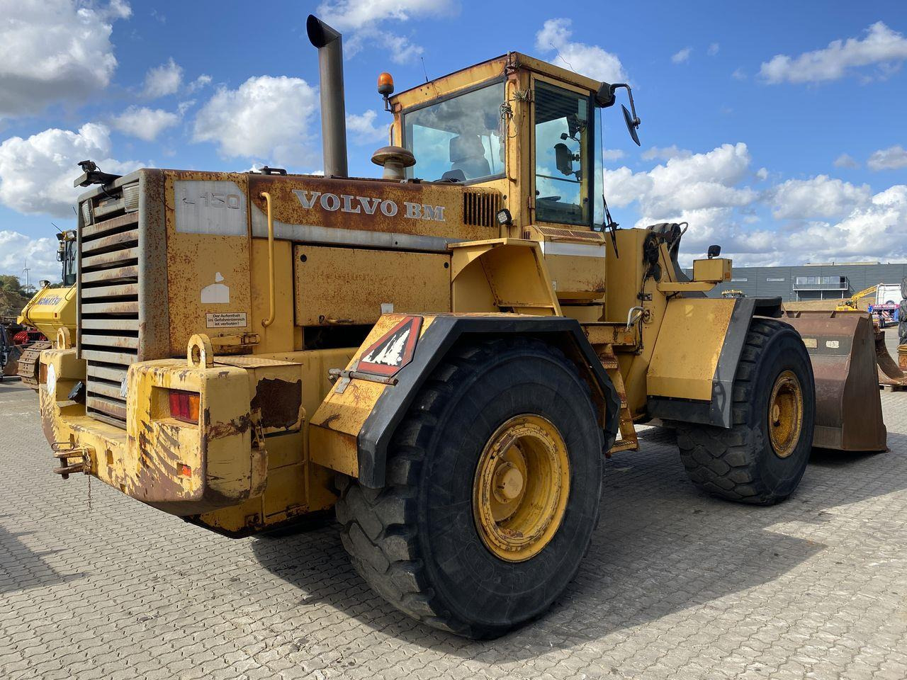 Volvo L150 - Utovarivač točkaš: slika 4 Volvo L150 - Utovarivač točkaš: slika 4