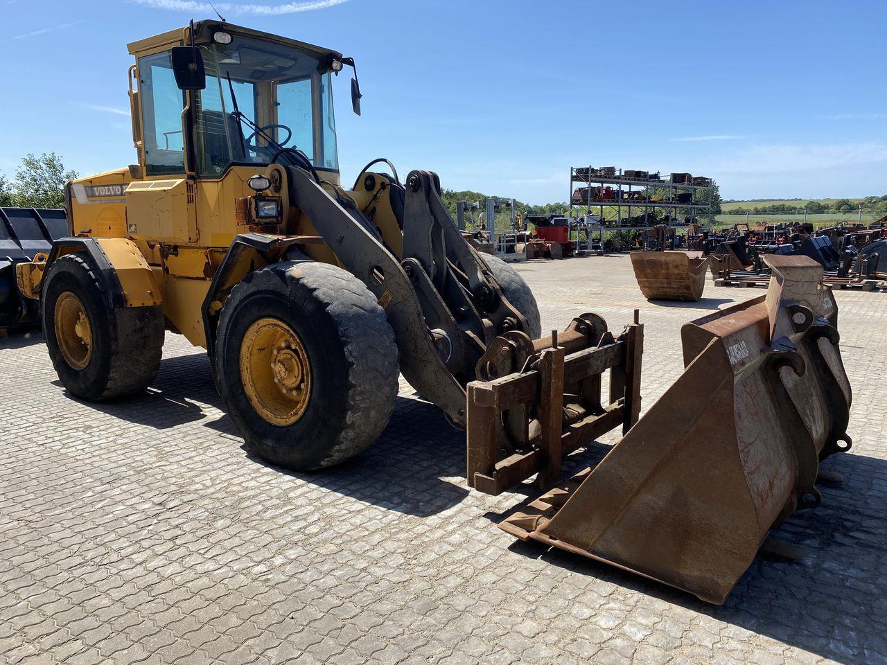 Volvo L70C - Utovarivač točkaš: slika 5 Volvo L70C - Utovarivač točkaš: slika 5