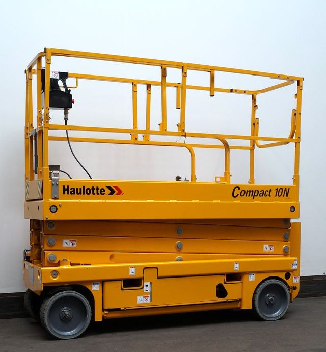 Haulotte Compact 10N - Lift u obliku makaza: slika 1 Haulotte Compact 10N - Lift u obliku makaza: slika 1