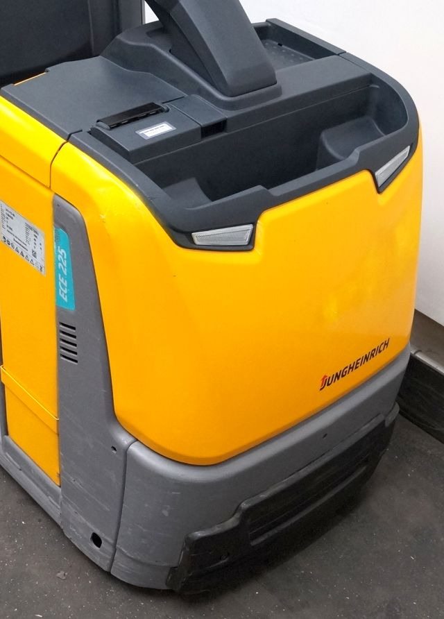 Jungheinrich ECE225 - Preuzimač porudžbine: slika 4 Jungheinrich ECE225 - Preuzimač porudžbine: slika 4