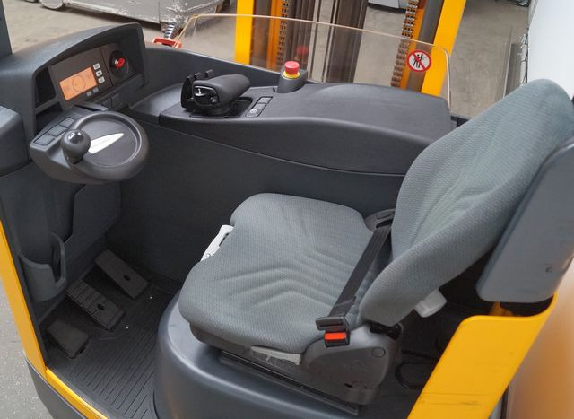 Jungheinrich ETV214 - Regalni viljuškar: slika 3 Jungheinrich ETV214 - Regalni viljuškar: slika 3