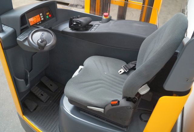 Jungheinrich ETV214 - Regalni viljuškar: slika 3 Jungheinrich ETV214 - Regalni viljuškar: slika 3