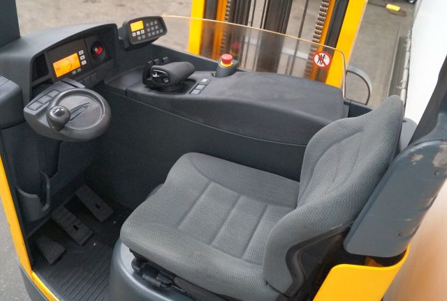 Jungheinrich ETV214 - Regalni viljuškar: slika 3 Jungheinrich ETV214 - Regalni viljuškar: slika 3