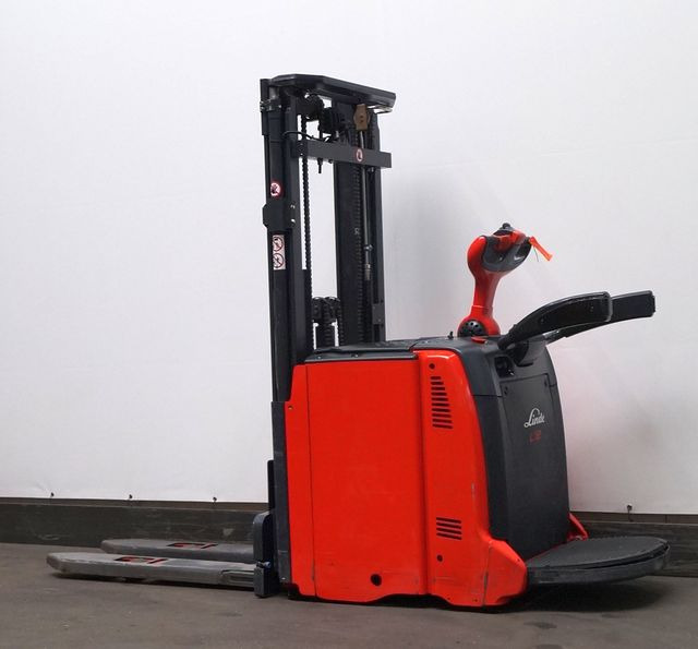 Linde L12AP - Slagač: slika 2 Linde L12AP - Slagač: slika 2