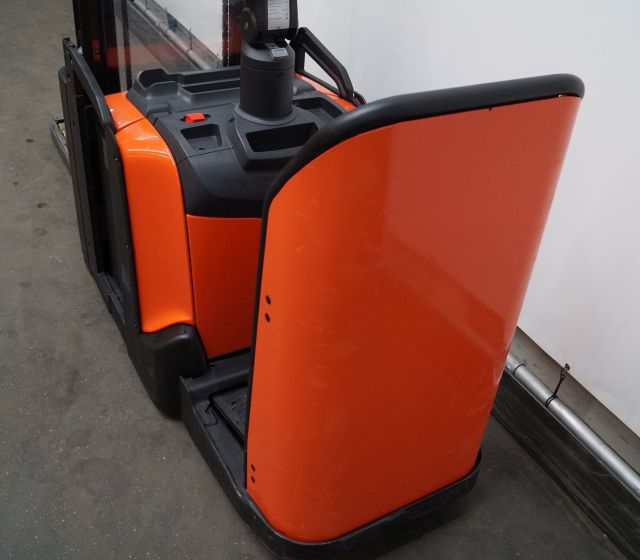 Toyota SPE200D - Slagač: slika 3 Toyota SPE200D - Slagač: slika 3