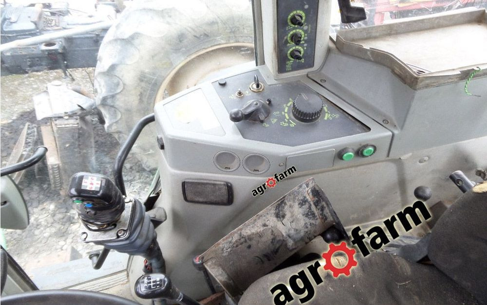 Fendt części używane 309 C 308 307 Ci silnik wał skrzynia most oś podnośnik zwolnica tryb obudowa - Menjač za Poljoprivredna mašina: slika 3 Fendt części używane 309 C 308 307 Ci silnik wał skrzynia most oś podnośnik zwolnica tryb obudowa - Menjač za Poljoprivredna mašina: slika 3