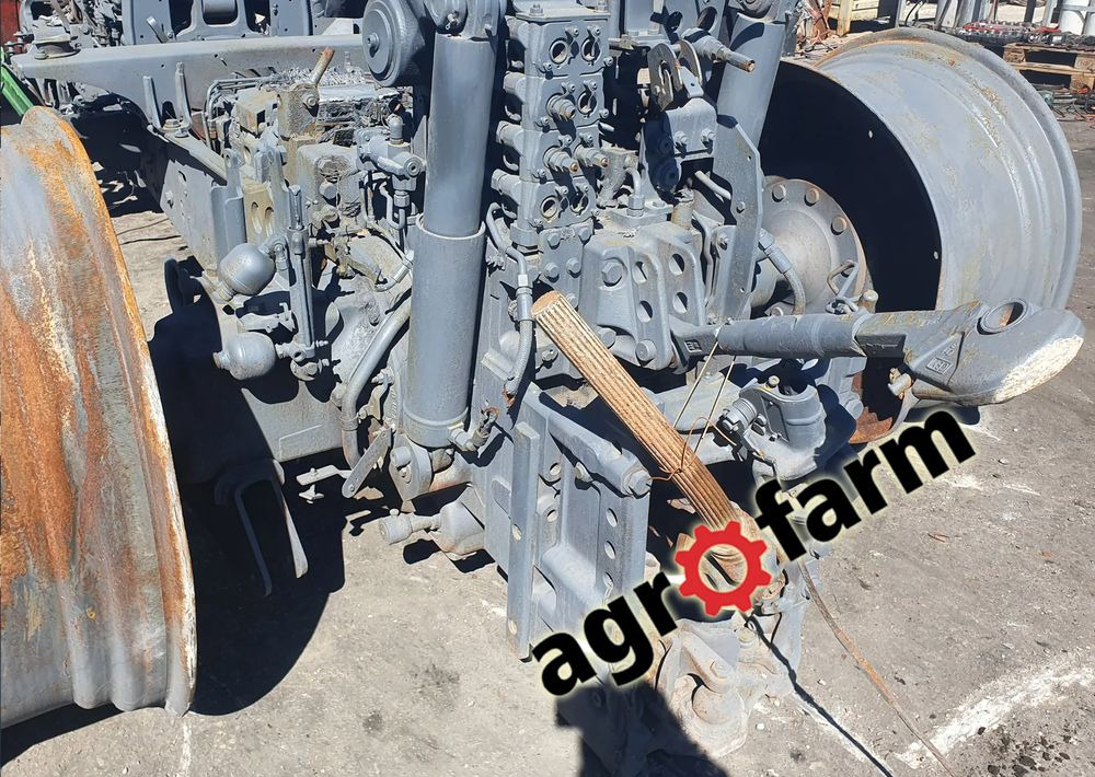 John Deere 6195R 6190 6R most wał blok skrzynia obudowa zwolnica - Menjač za Poljoprivredna mašina: slika 2 John Deere 6195R 6190 6R most wał blok skrzynia obudowa zwolnica - Menjač za Poljoprivredna mašina: slika 2