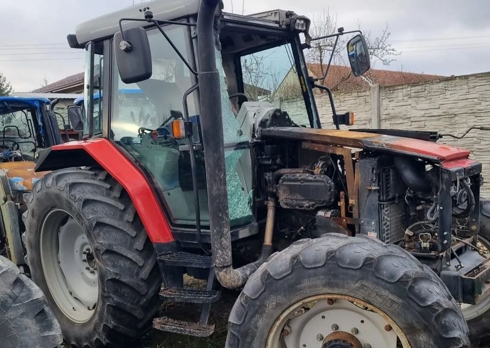 Massey Ferguson 6265 6260 na części, used parts, ersatzteile - Menjač za Poljoprivredna mašina: slika 2 Massey Ferguson 6265 6260 na części, used parts, ersatzteile - Menjač za Poljoprivredna mašina: slika 2