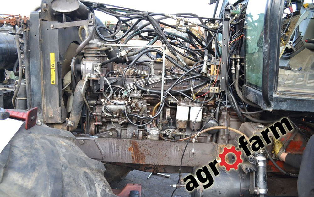 Massey Ferguson 8150 silnik skrzynia most wał zwolnica oś blok - Rezervni deo za Poljoprivredna mašina: slika 2 Massey Ferguson 8150 silnik skrzynia most wał zwolnica oś blok - Rezervni deo za Poljoprivredna mašina: slika 2
