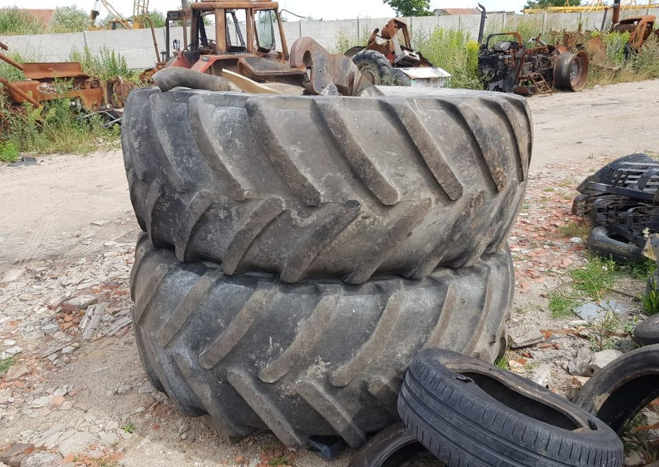 Massey ferguson części 8130 silnik skrzynia zwolnica układ planetarny most obudowa wał piasta kosz - Rezervni deo za Poljoprivredna mašina: slika 5 Massey ferguson części 8130 silnik skrzynia zwolnica układ planetarny most obudowa wał piasta kosz - Rezervni deo za Poljoprivredna mašina: slika 5