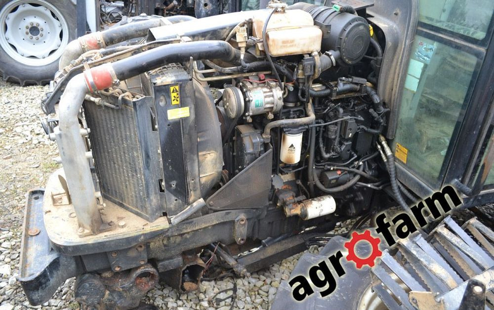 Massey ferguson części używane 6445 6455 6460 6465 6470 6475 6480 6485 6490 - Rezervni deo za Poljoprivredna mašina: slika 2 Massey ferguson części używane 6445 6455 6460 6465 6470 6475 6480 6485 6490 - Rezervni deo za Poljoprivredna mašina: slika 2
