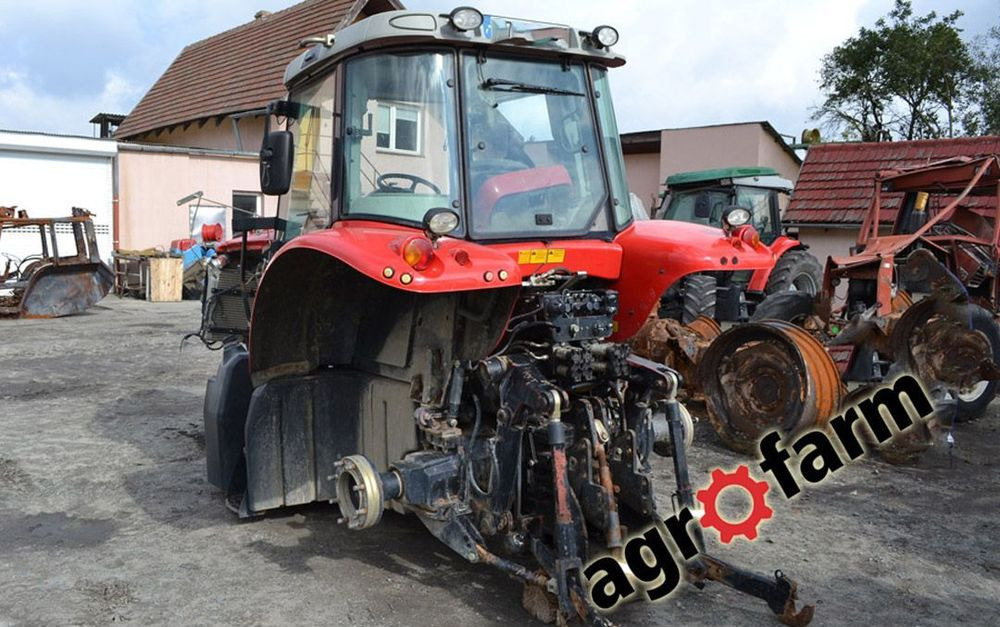 Massey ferguson części używane skrzynia silnik most oś napęd zawór kabina podnośnik zwolnica obudowa - Rezervni deo za Poljoprivredna mašina: slika 2 Massey ferguson części używane skrzynia silnik most oś napęd zawór kabina podnośnik zwolnica obudowa - Rezervni deo za Poljoprivredna mašina: slika 2